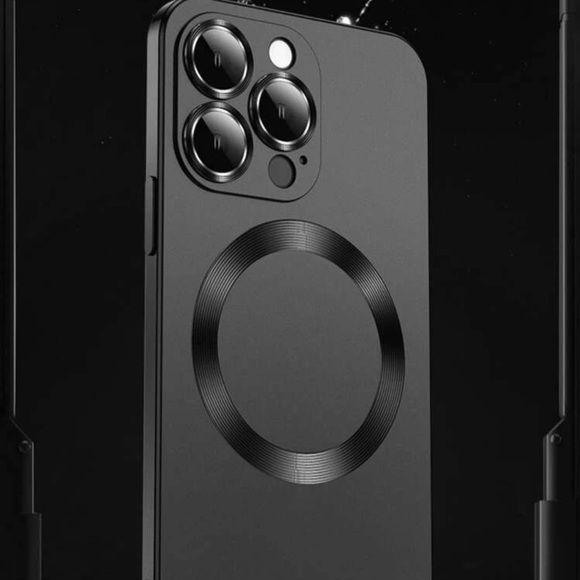 Iphone 14 Magnetic Plain Phone Case - Picture 2 of 8